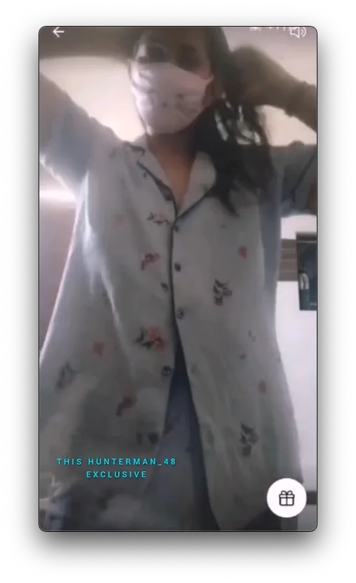 Monika Tango Nude Live Show