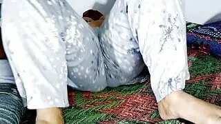 Kam wali k sat romance kia nukrani big boobs wali full punjabi